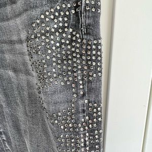 Miss me black jean size 31